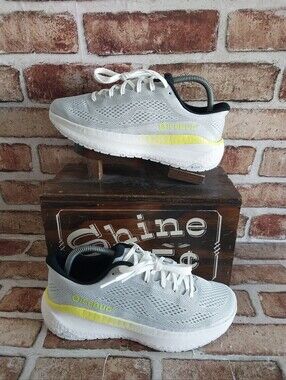Pre-owned Icebug Aura RB9X road Runners